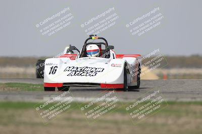 media/Oct-25-2025-CalClub SCCA (Sat) [[34c778dfbe]]/Group 6/Qualifying/